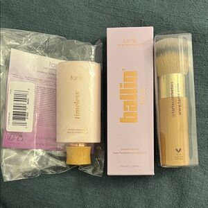 tarte Ballin Base Primer & Timeless Foundation with buffer brush